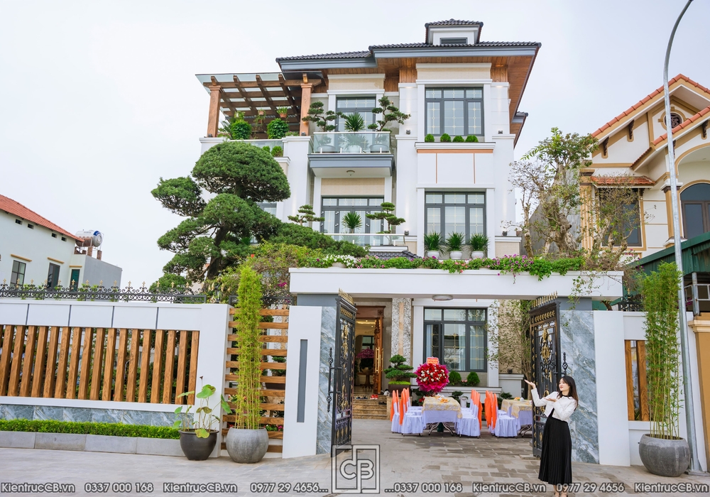 Thi Công Thực Tế Biệt Thự Hiện Đại Mái Nhật 3 Tầng