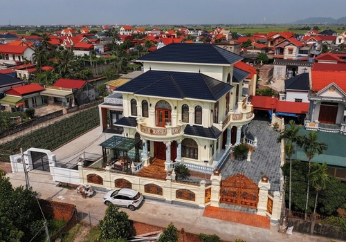 Hoàn thiện biệt thự tân cổ điển nhà chị Hương tại Hải Dương