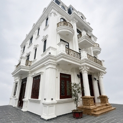 Hoàn thiện biệt thự tân cổ điển anh Trung tại La Phù