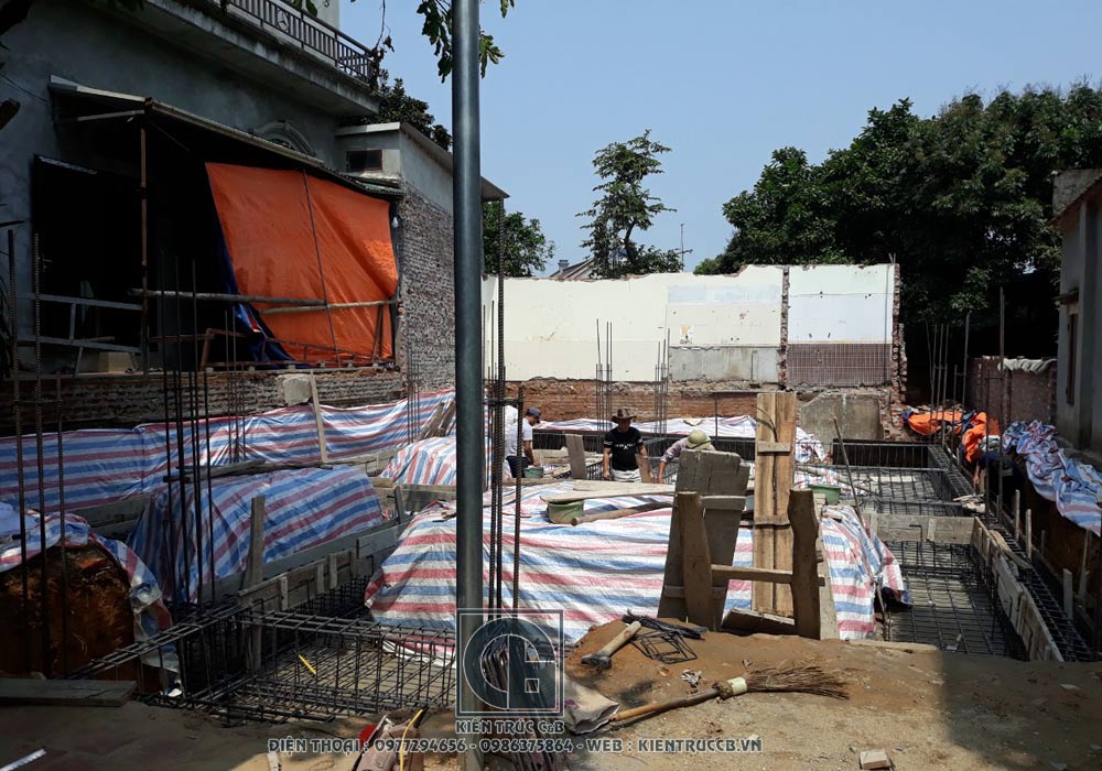 Tiến độ xây dựng biệt thự mái thái 2 tầng chương mỹ